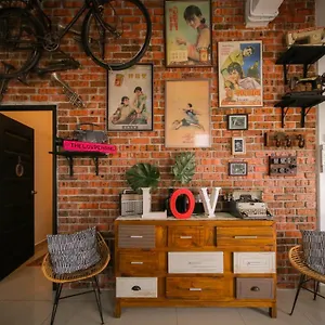 The In - The Lov Penang ***** Bayan Lepas
